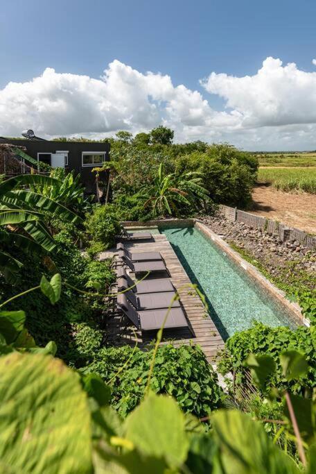 T3 Lumineux Avec Vue Exceptionnelle Et Piscine Oasis De Nature Et Serenite Petit-Canal Exteriér fotografie